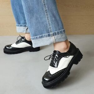 Fashion Platform Oxford Shoes - Women Wingtip Low Heel Lace Up